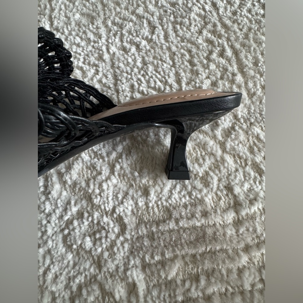 Bandolino Black Women's Heeled Sandals - Picture 11 of 12